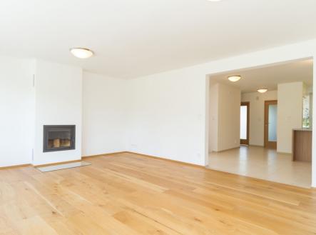 1350 | Pronájem - dům/vila, 220 m²