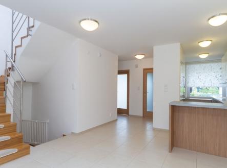 1350 | Pronájem - dům/vila, 220 m²