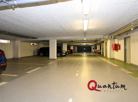 DSC_9924_00001 | Pronájem - malý objekt/garáž