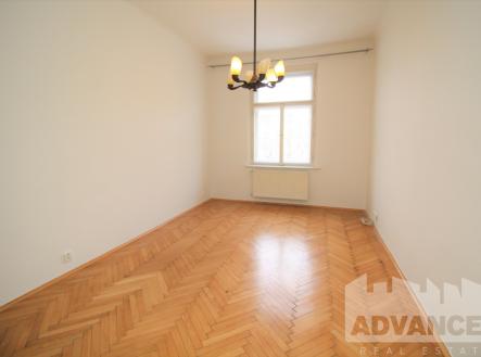 Ložnice (2) | Pronájem bytu, 2+1, 85 m²