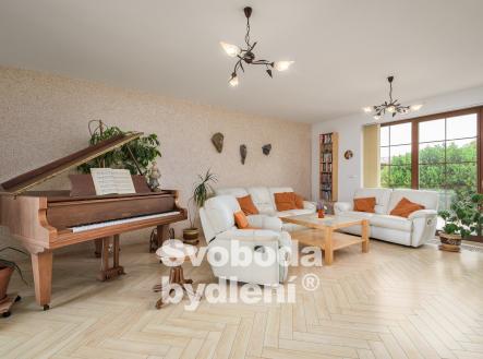 Nelahozeves-07 | Prodej - dům/vila, 228 m²