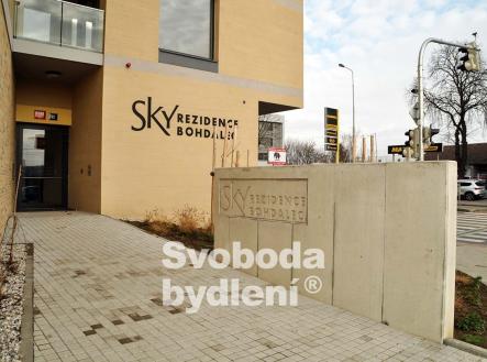 96 U Plynárny vchod domu | Pronájem bytu, 2+kk, 62 m²