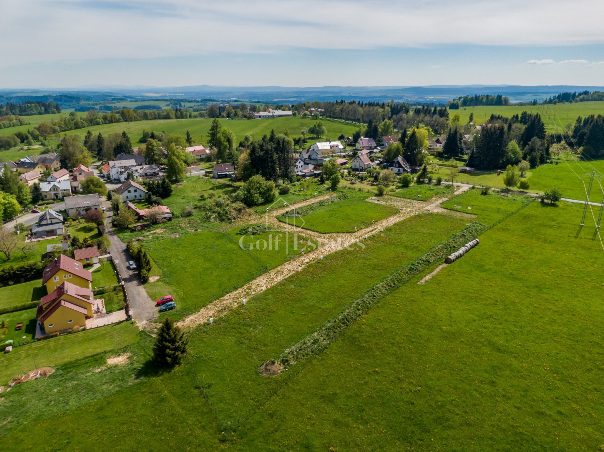 Prodej stavebního pozemku 213/36, 587 m2, obec Zádub-Závišín, Mariánské Lázně.