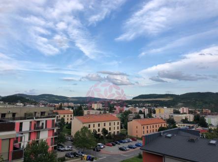 Pronájem bytu, 2+kk, 69 m² obrázek