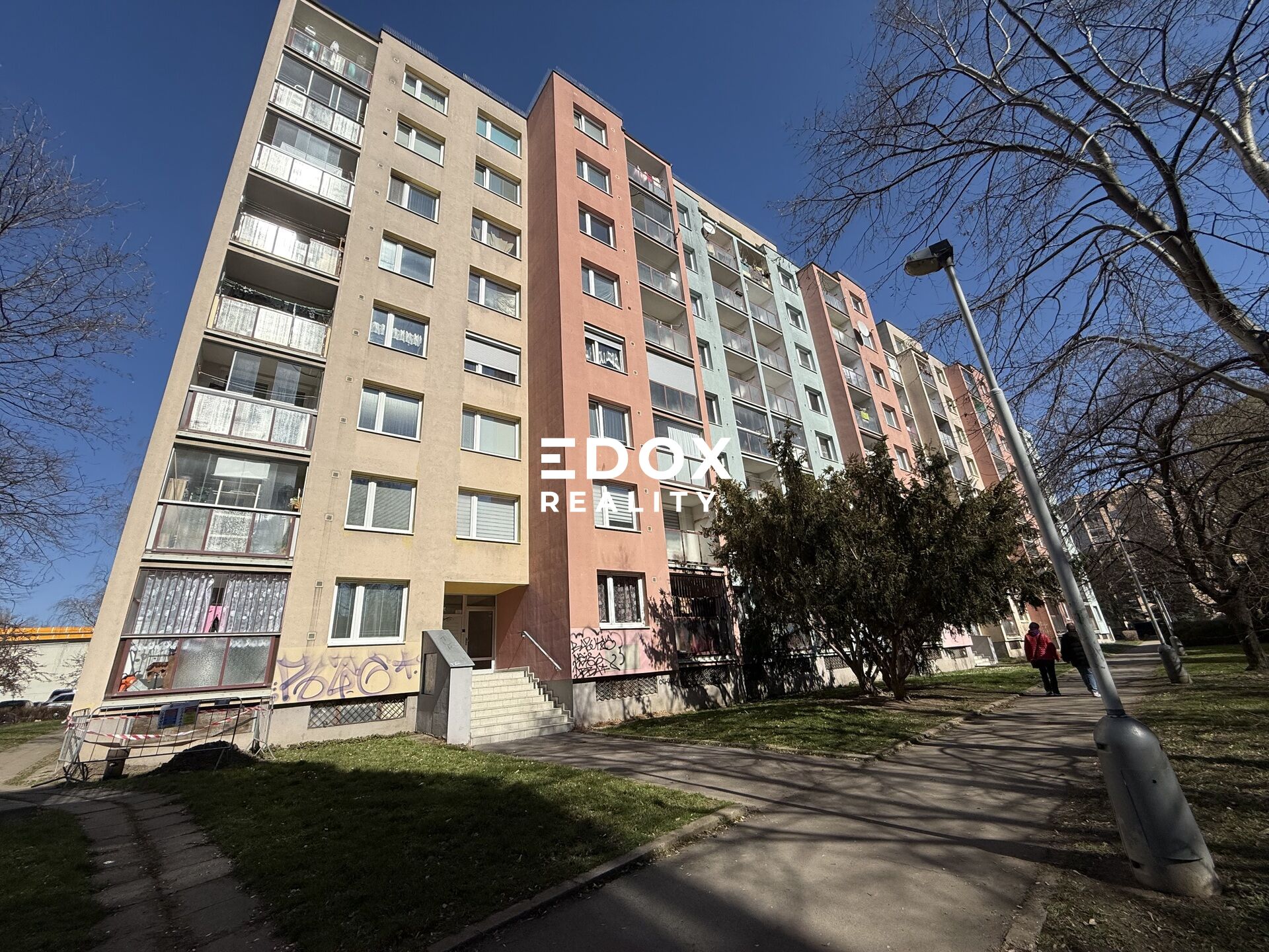 Prodej bytu 3 + 1/OV/B/S, 67m2, Cíglerova, Praha 14 - Černý Most.