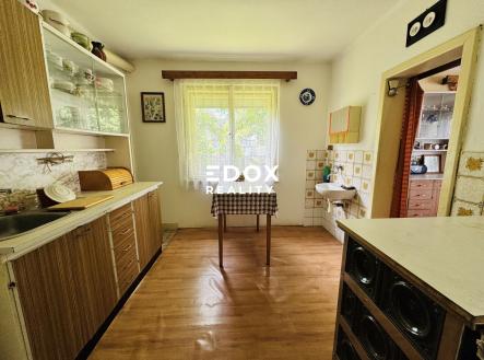 Prodej - dům/vila, 150 m²