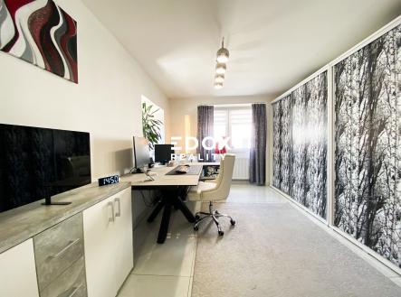 Prodej - dům/vila, 280 m²