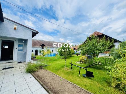 Prodej - dům/vila, 280 m²