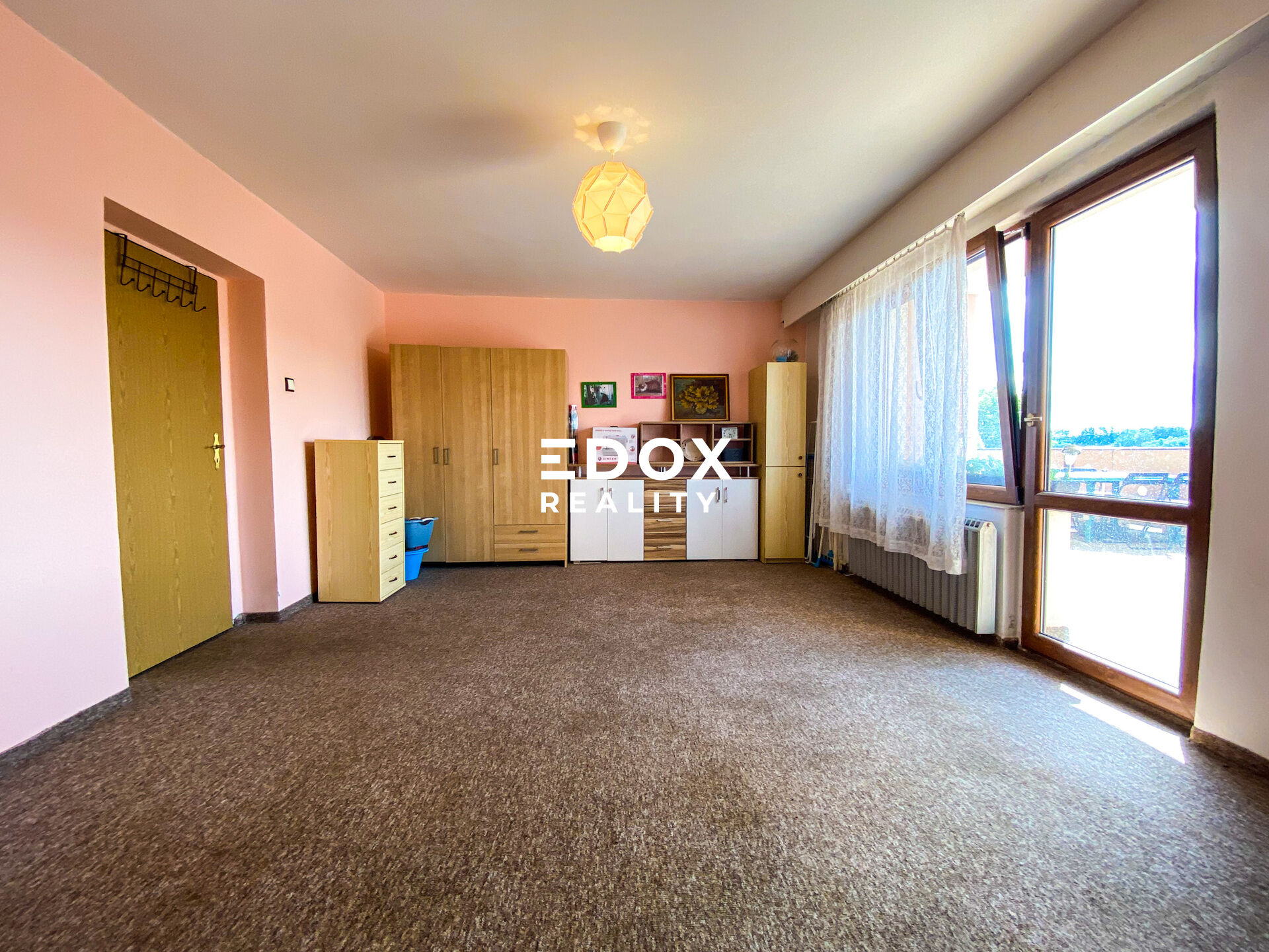 Prodej RD 280m2, pozemek 894m2, Brandýsek - Olšany okres Kladno.