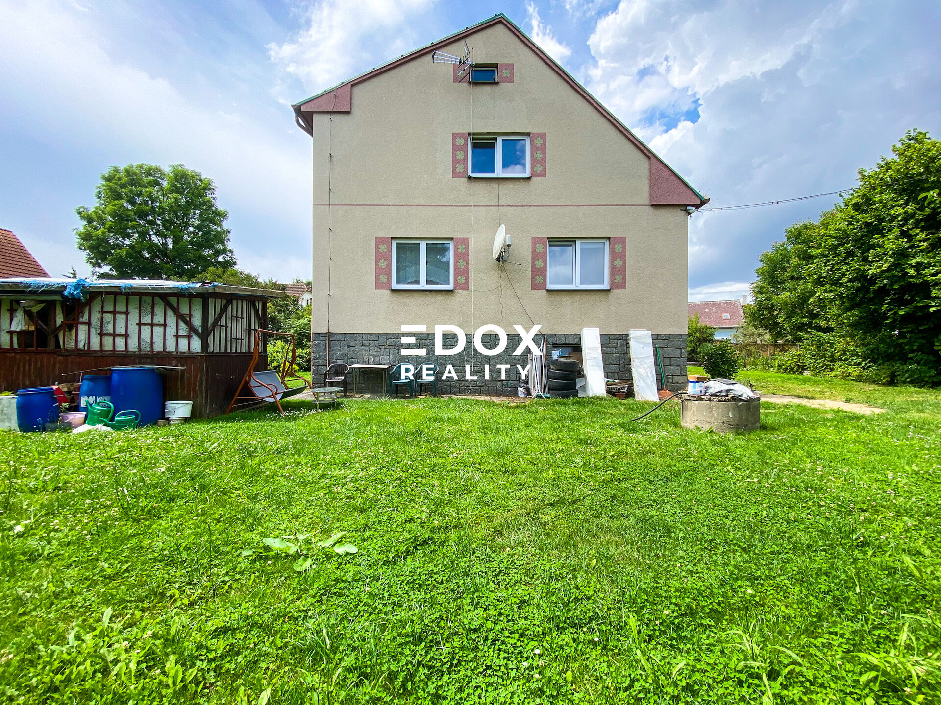 Prodej RD 240m2, pozemek 1 174m2, Svučice okres Písek.
