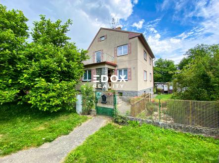 Prodej - dům/vila, 240 m²