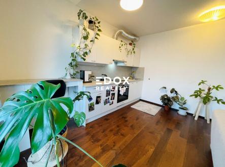 Pronájem bytu, 1+kk, 34 m²