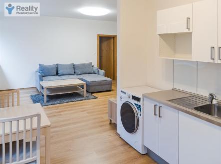 . | Pronájem bytu, 2+kk, 55 m²