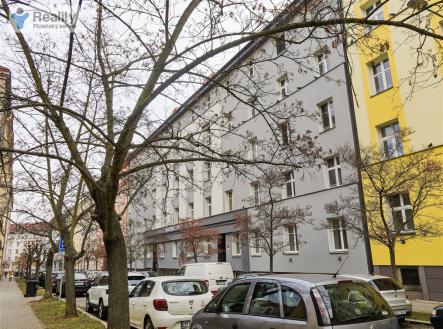 . | Pronájem bytu, 2+kk, 44 m²