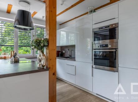 Pronájem bytu, 3+kk, 90 m²