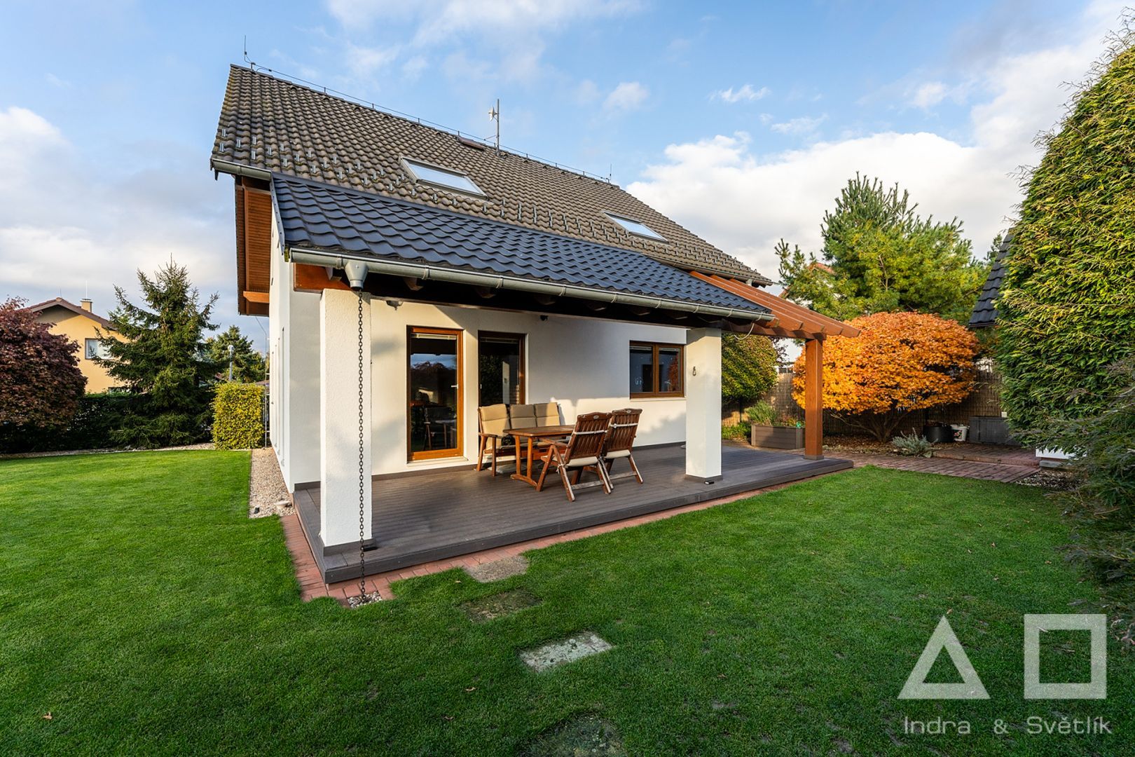 Prodej  - dům/vila, 124 m2