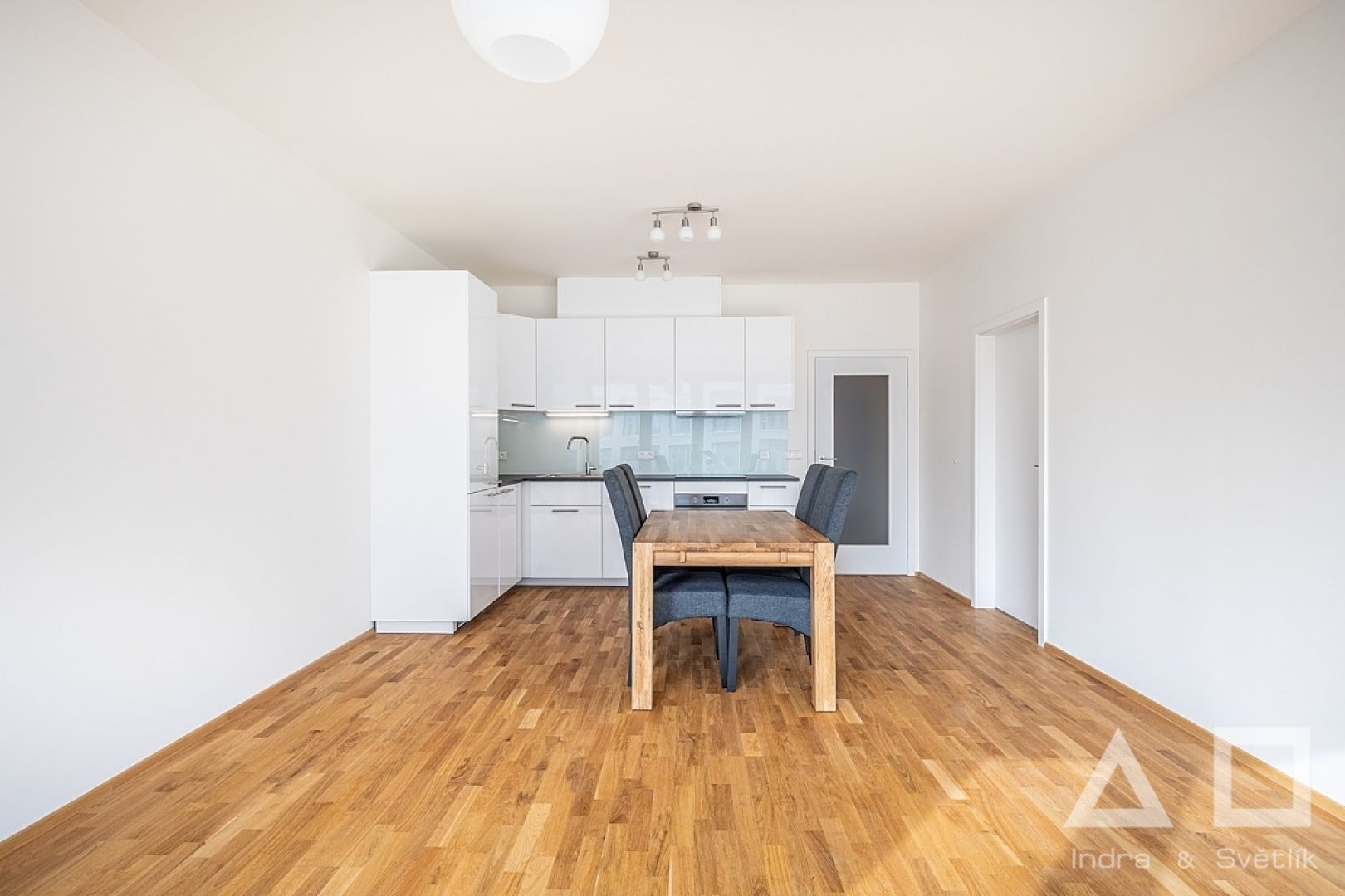 Pronájem bytu, 2+kk, 55 m2