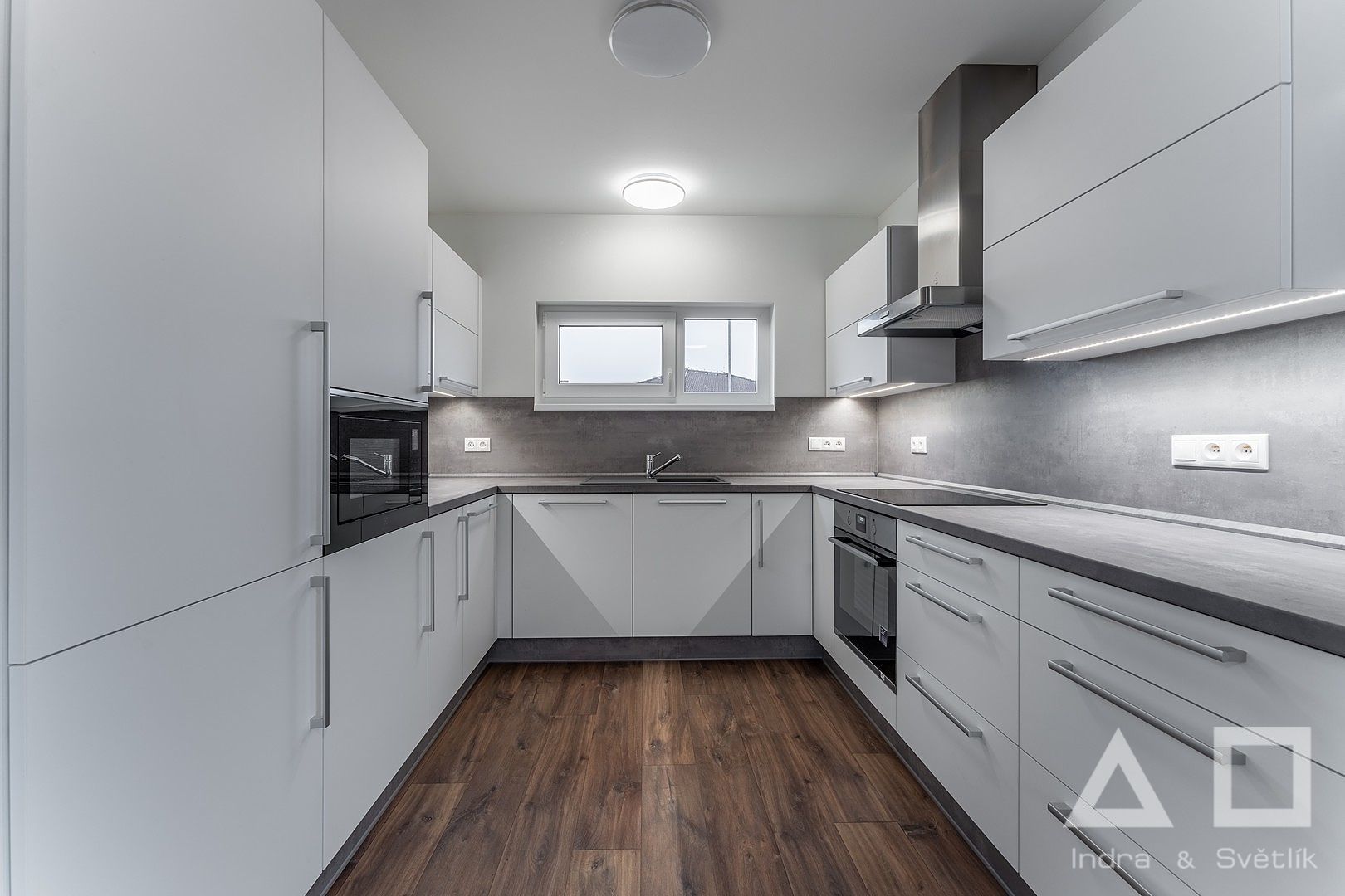 Pronájem  - dům/vila, 98 m2