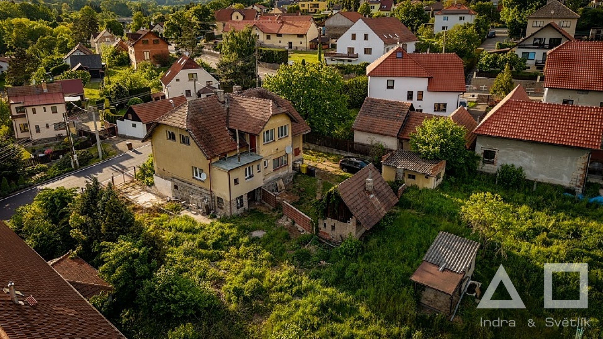 Prodej  - dům/vila, 260 m2