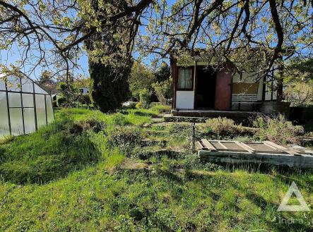 Prodej - pozemek, zahrada, 425 m²