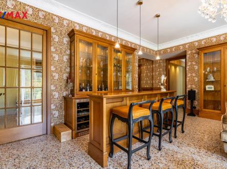 slunecni-lazne-vip-131.jpg | Prodej bytu, 6+1, 280 m²