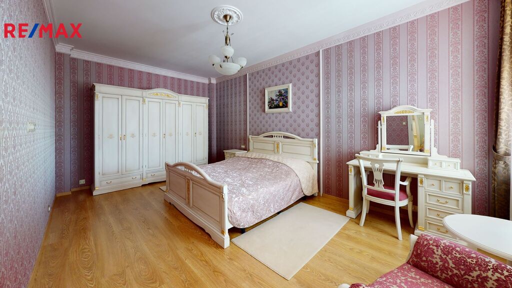 dr-davida-bechera-908-karlovy-vary-cesko-bedroom.jpg