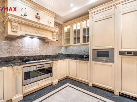 byt-slunecni-lazne-244.jpg | Prodej bytu, 5+1, 253 m²