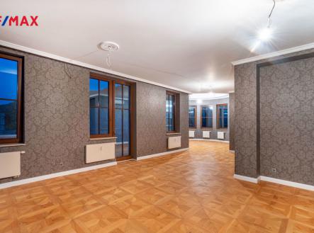 Prodej bytu, 6+1, 537 m²