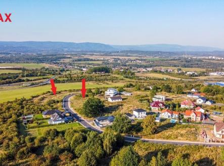 dji-0266-s-vyznacenim-pozemku.jpg | Prodej - pozemek pro bydlení, 1 056 m²