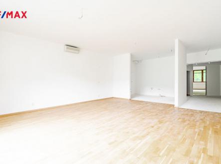Prodej bytu, 3+1, 156 m²