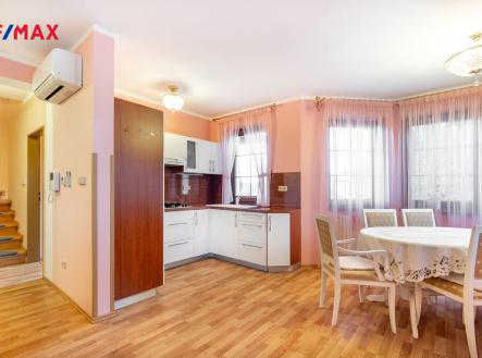 rd-jenisov-114.jpg | Prodej - dům/vila, 190 m²