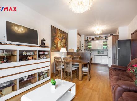 stresni-ap-jaltska-kv-121.jpg | Prodej bytu, 3+kk, 96 m²