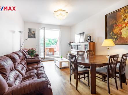 stresni-ap-jaltska-kv-120.jpg | Prodej bytu, 3+kk, 96 m²