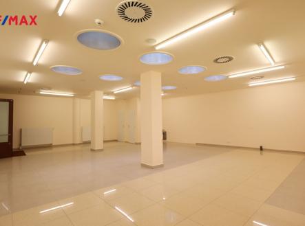 Prodej - obchodní prostor, 100 m² obrázek