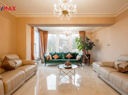 216a0325-hdr.jpg | Prodej - dům/vila, 483 m²