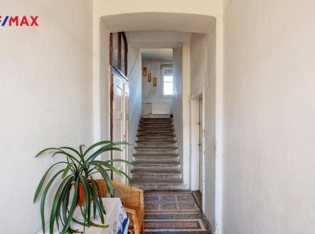 032-ok-250306-km6-6214-hdr.jpg | Prodej - dům/vila, 236 m²