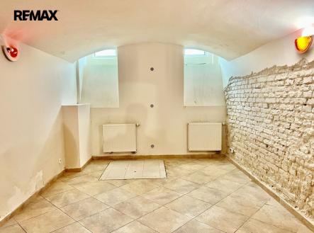 6c277f51-52be-4117-8a2c-03c26b662855.jpeg | Pronájem - jiné, 95 m²