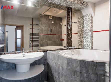 216a1020-hdr-edit.jpg | Prodej bytu, 2+kk, 86 m²