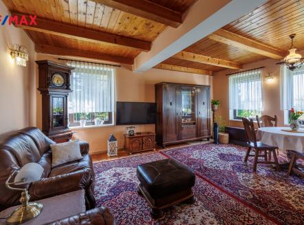 1obyvak.jpg | Prodej - dům/vila, 204 m²