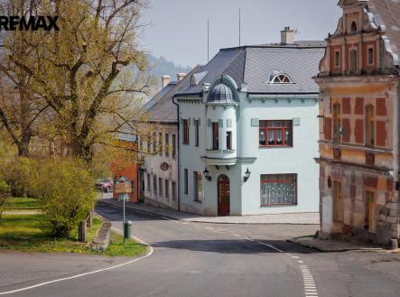 ok-250416-km6-7135-hdr.jpg | Prodej - dům/vila, 688 m²