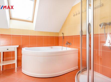 rd-gejzir-38-215.jpg | Prodej - dům/vila, 157 m²