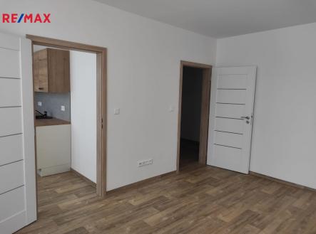 whatsapp-image-2022-06-19-at-20-08-35-1.jpeg | Pronájem bytu, 2+1, 50 m²