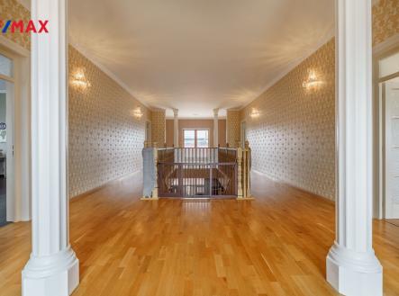 dsc07518-hdr.jpg | Prodej - dům/vila, 742 m²