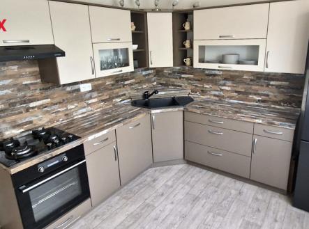 1-kuchyn.jpg | Prodej bytu, 3+1, 84 m²