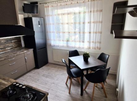 2-kuchyn.jpg | Prodej bytu, 3+1, 84 m²