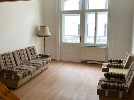 Pronájem bytu, 2+1, 92 m² obrázek
