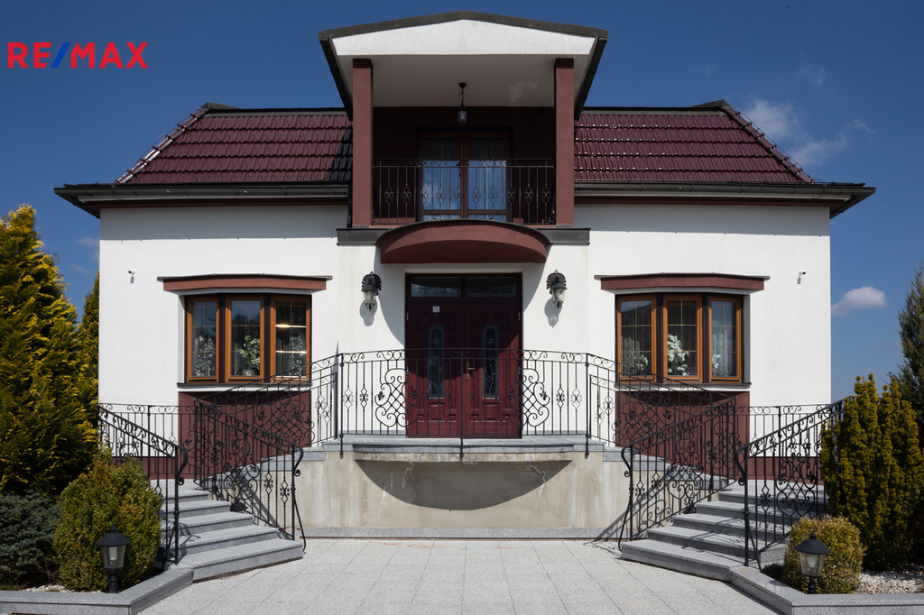 216a1749-1.jpg