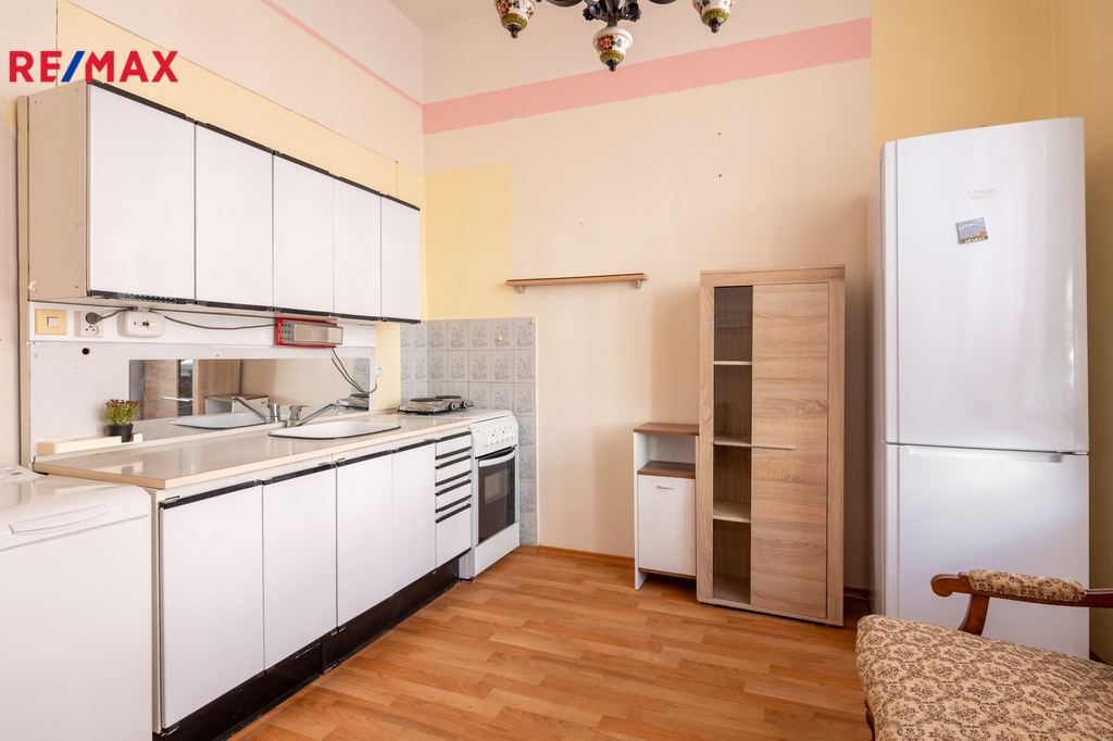 216a8083-hdr.jpg
