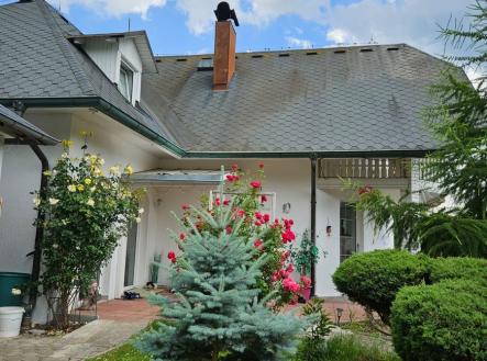 obrazek-whatsapp-2025-08-01-v-13.11.21-47ef6e59.jpg | Prodej - dům/vila, 263 m²