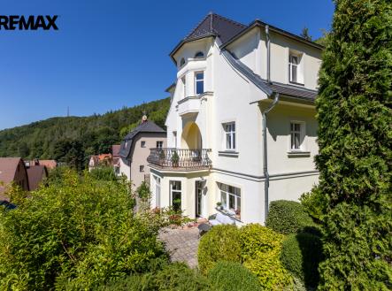 Prodej - dům/vila, 321 m² obrázek